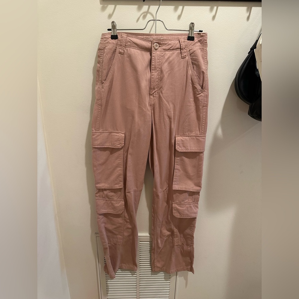 Bershka Cargo Pants in Soft Pink